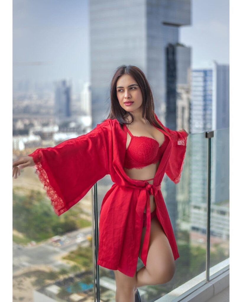 Lahore Call Girls